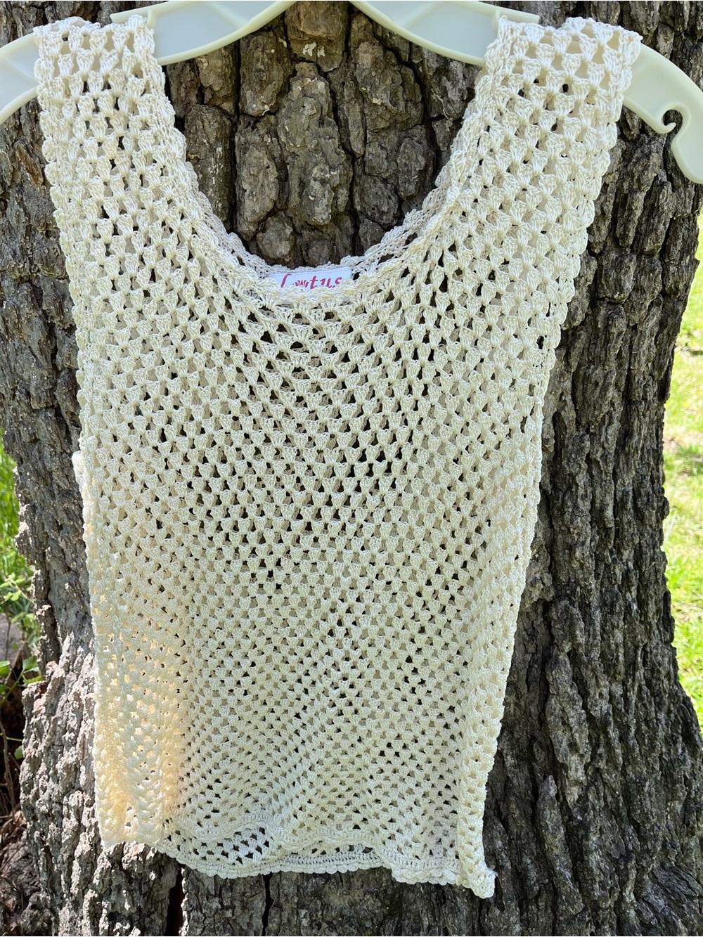 ⭐️Lotus Crochet Tank in size S/M